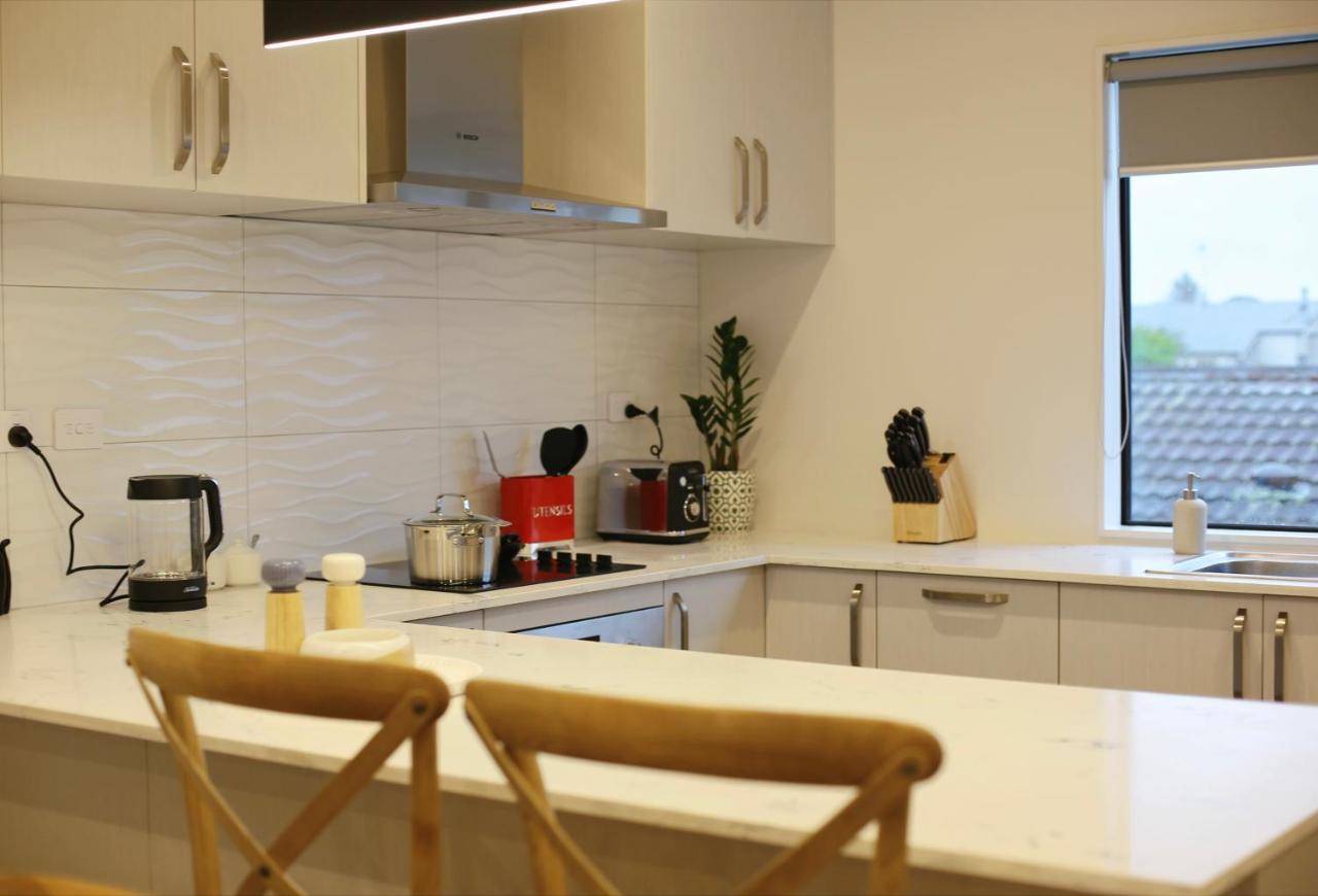 Cozy And Comfortable, Sunny Three-Storey Building Auckland Zewnętrze zdjęcie